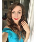 Rencontre Femme : Ksenya, 33 ans à Biélorussie  Пинск